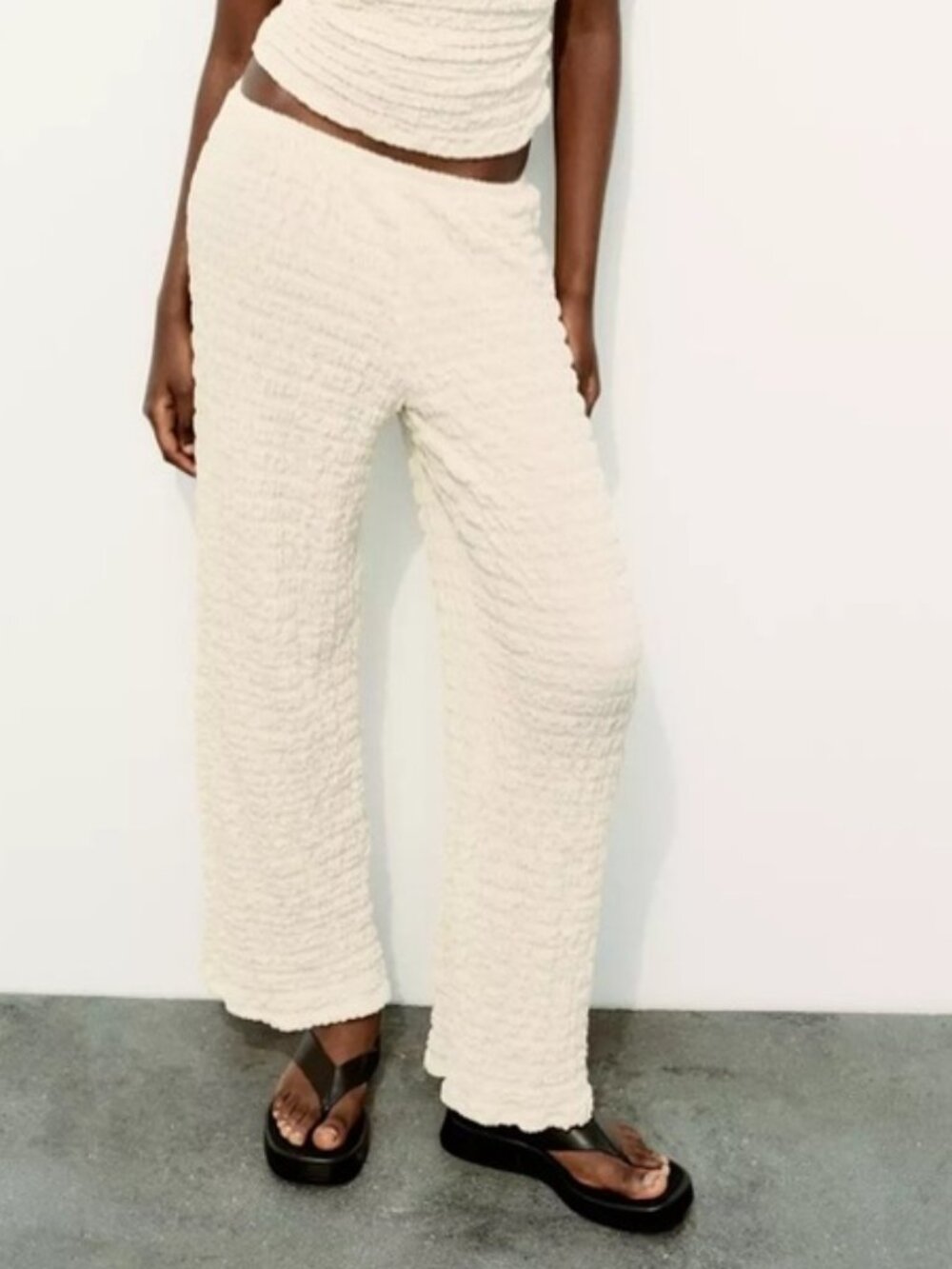 Zara Cream Textured Wide Leg Pants – Women’s Size [ L ] – Lounge Pants